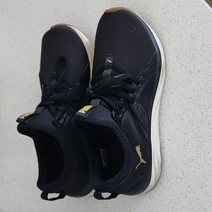 Puma women's 8.5